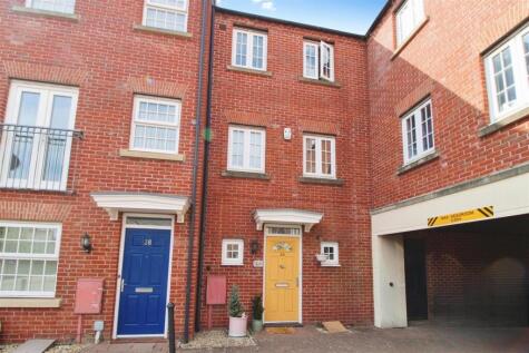 Avocet Close, Coton Meadows, Rugby