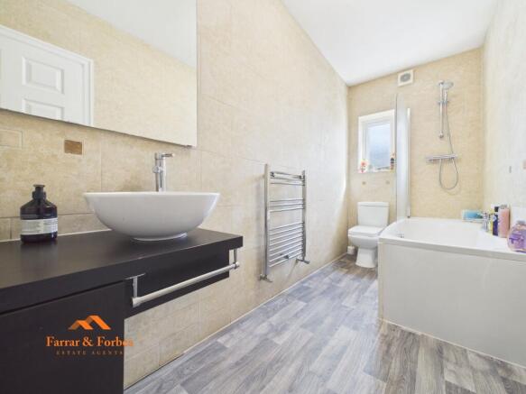 2 bed Terraced for sale Image 10