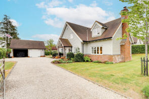 1 The Old Granary, Cotton Spring View, Flamstead, St. Albans AL3 8BJ