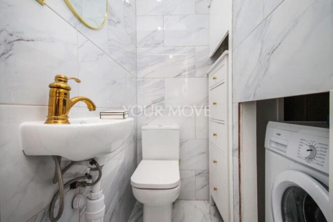 Cloakroom / WC