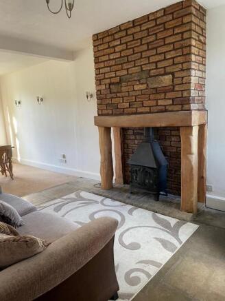 Living Room b.jpg