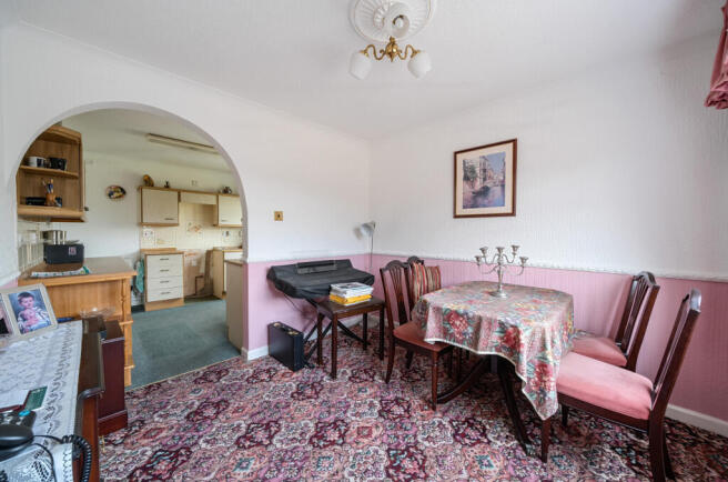 2 bed Bungalow for sale Image 5