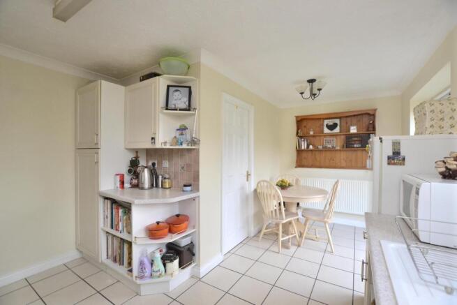 Kitchen/Breakfast Ro