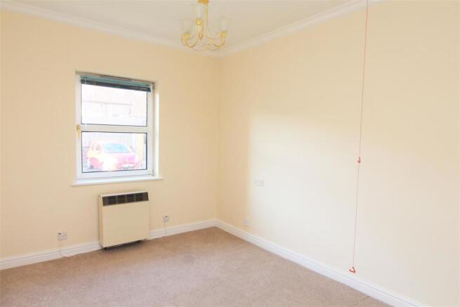 BEDROOM.JPG