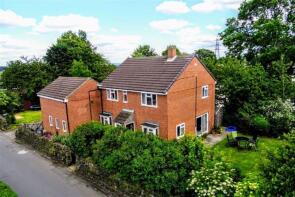 2, Scopsley Green, Whitley, Dewsbury WF12 0NF