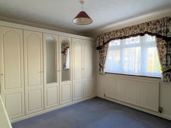 Bedroom: