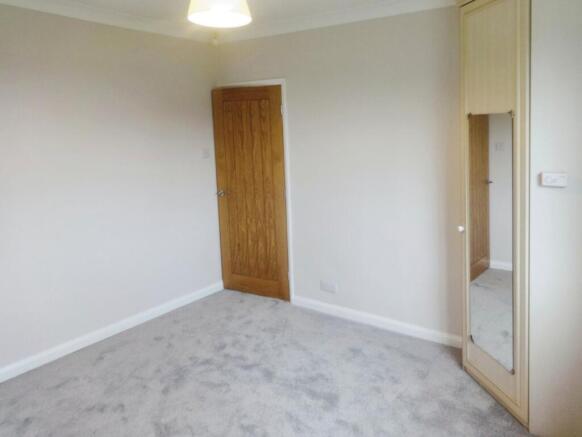 2 bed Bungalow to rent Image 9