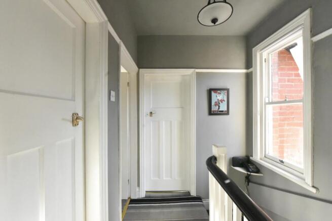 UPSTAIRS HALLWAY 