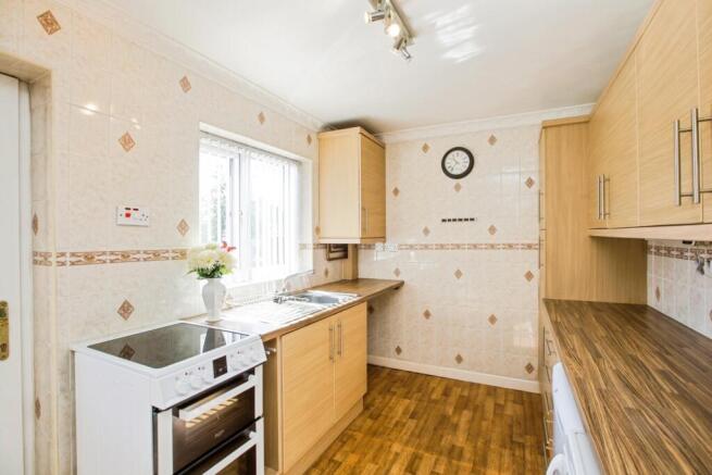 2 bed Town House for sale Image 11