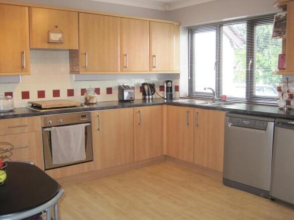 Kitchen / Breakfast Room