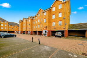 78, Timber Court, Columbia Wharf Road, Grays RM17 6PW