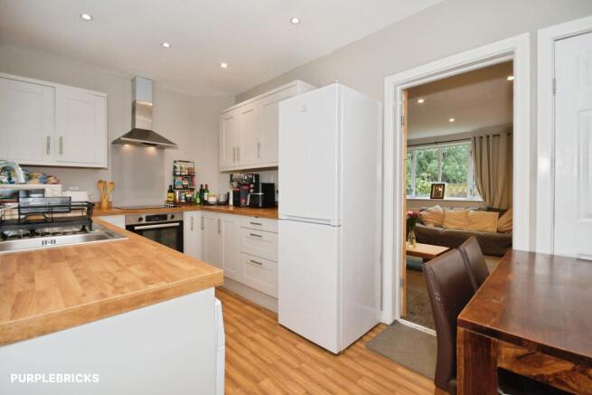 2 bed Semi-Detached for sale Image 9