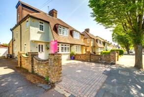 74, Harvey Road, Ruislip UB5 6QX