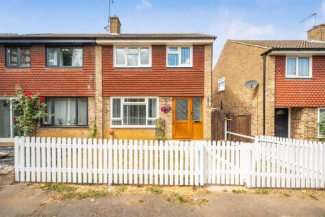 Gleneagles Close, Daventry, NN11