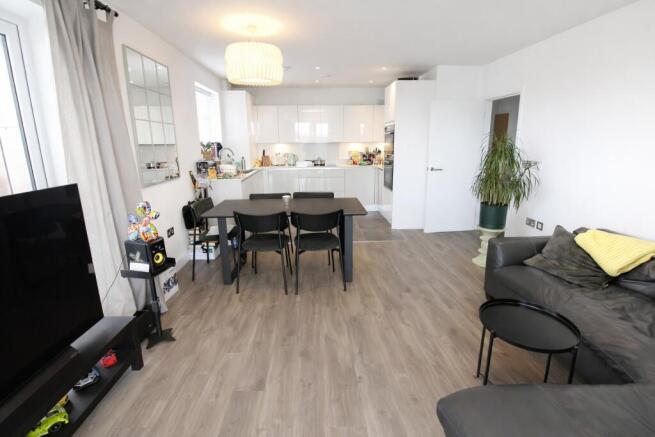 Lounge Kitchen