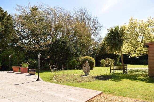 Garden & Patio