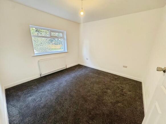 3 bed Semi-Detached for sale Image 11