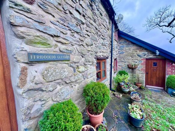 PHOTO-2026-03-09-19-37-46 (27).jpg