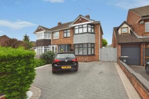 28, Briardene Avenue, Bedworth CV12 8RN