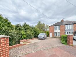 14, Evenwood Gardens, Sheriff Hill, Gateshead NE9 5RT