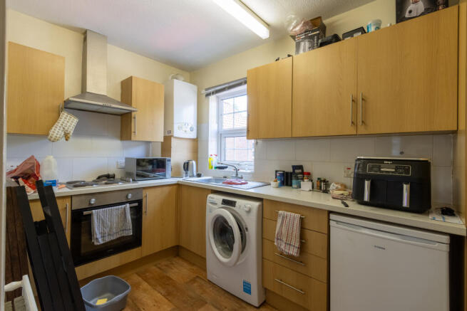 1 bed Flat for sale Image 6