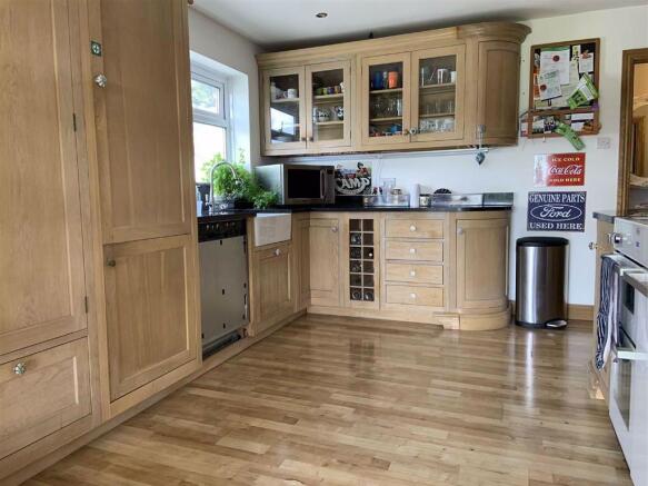 Kitchen/Breakfast Room