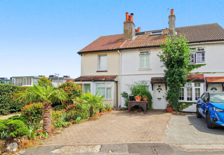 Pleasant Place, Hersham, Walton-on-thames, Surrey