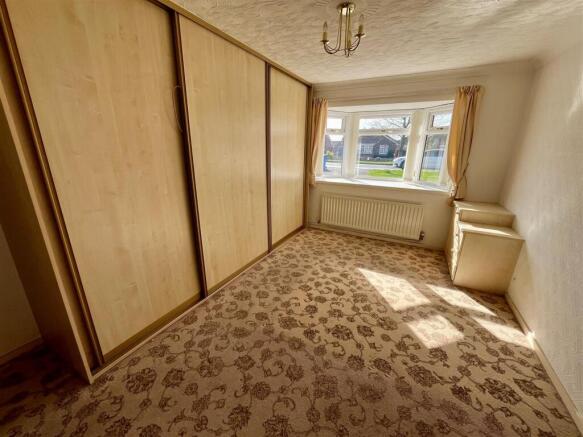 2 bed Bungalow for sale Image 5