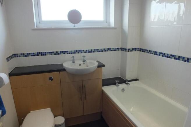Bathroom.JPG