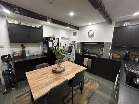 3 bed Terraced to rent in holmfirth