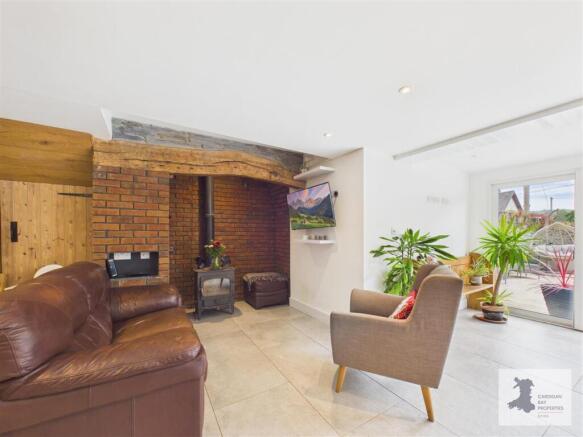 Kitchen/Diner/Sitting room