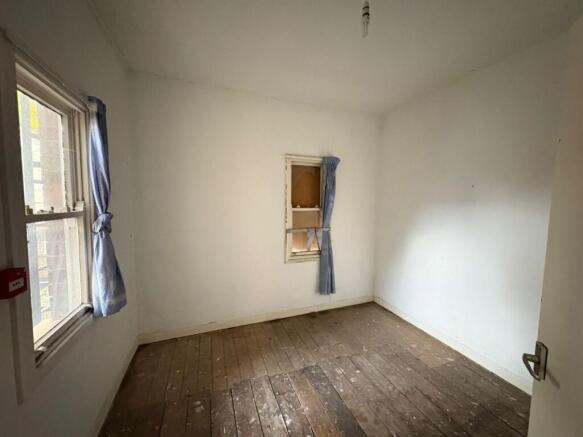Photo 48