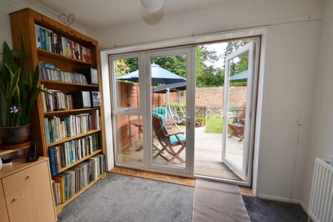 Lounge rear view