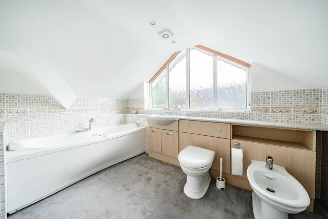 Ensuite Bathroom