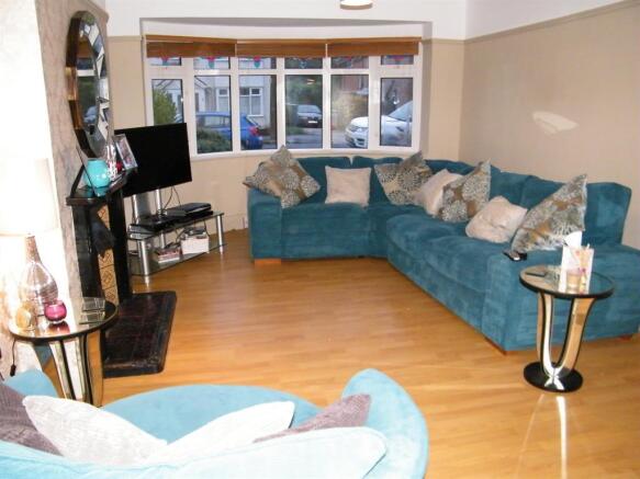 lounge 1