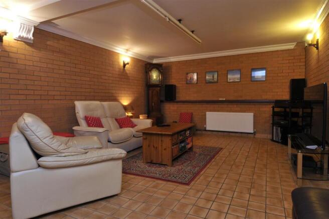 BASEMENT ROOM