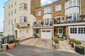 1, Seymour Square, Brighton BN2 1DP