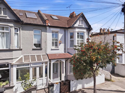 Woodfield Park Drive, Leigh-on-sea, SS9