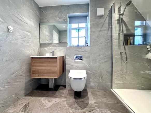 EnSuite 1