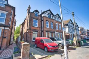 Flat 2, 141, Cheriton Road, Folkestone CT19 5HE