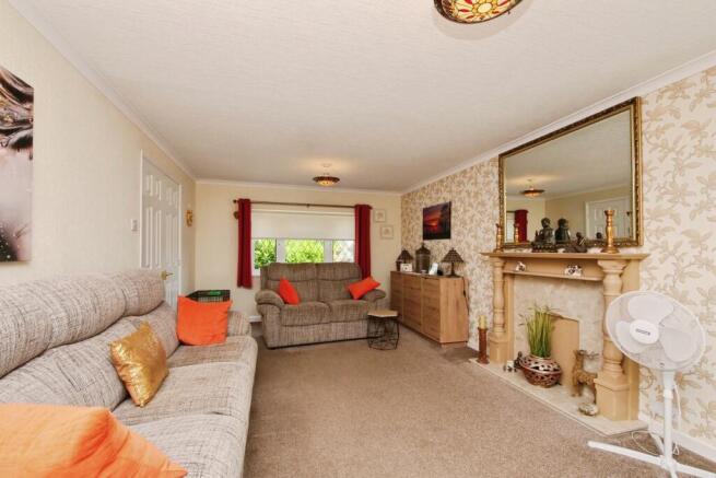 2 bed Park Home for sale Image 10