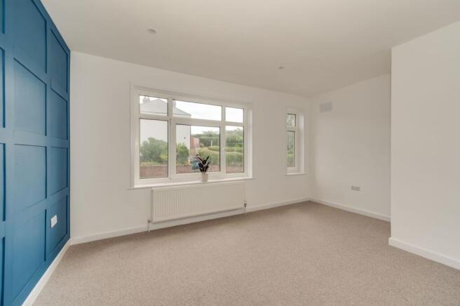 2 bed Semi-Detached for sale Image 12