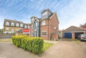 8, Sandmartin Crescent, Colchester CO3 8WQ