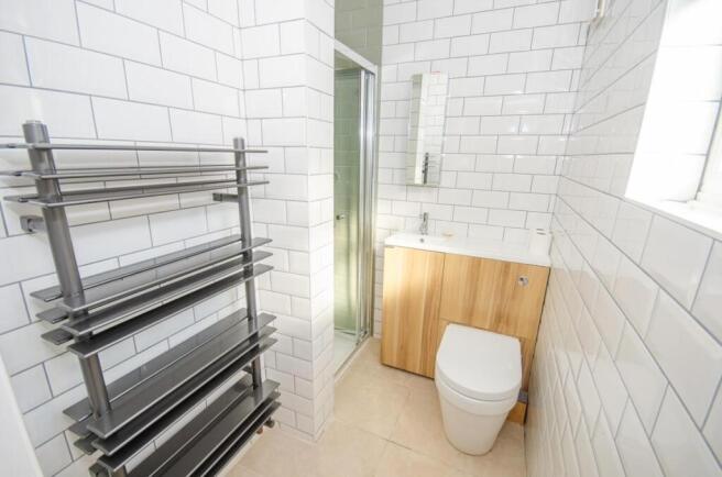 Shower room.jpg