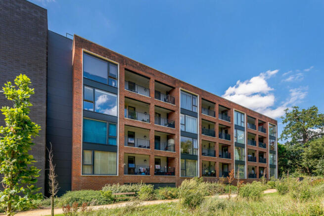 8393124-exterior03-800