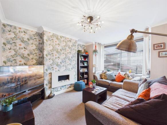 Lounge: