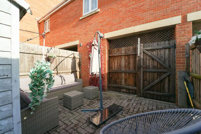 Courtyard Garden 