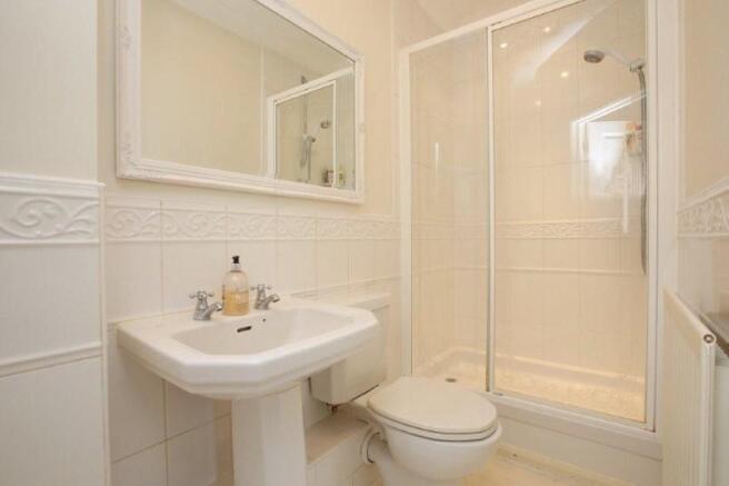 Ensuite shower room