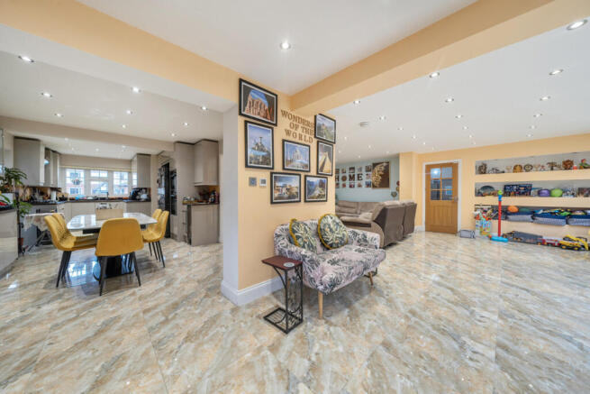 1423740-10-69af0c...