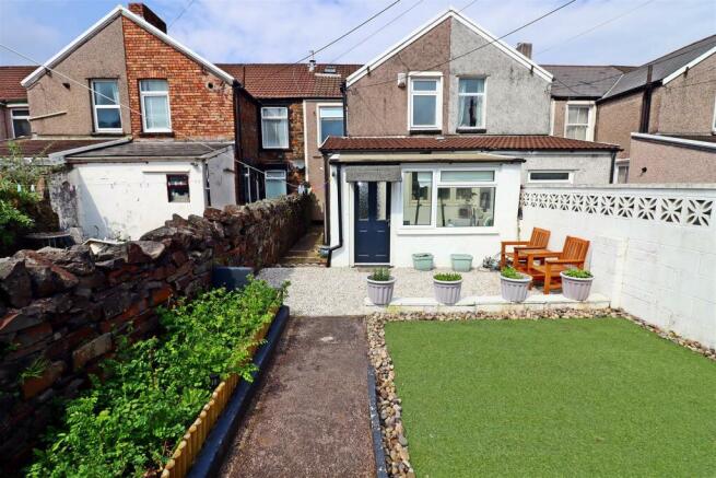 Rear View of property.JPG